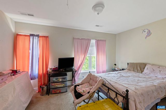 132 SAINT ANDREWS ST, Zion Crossroads, VA 22942