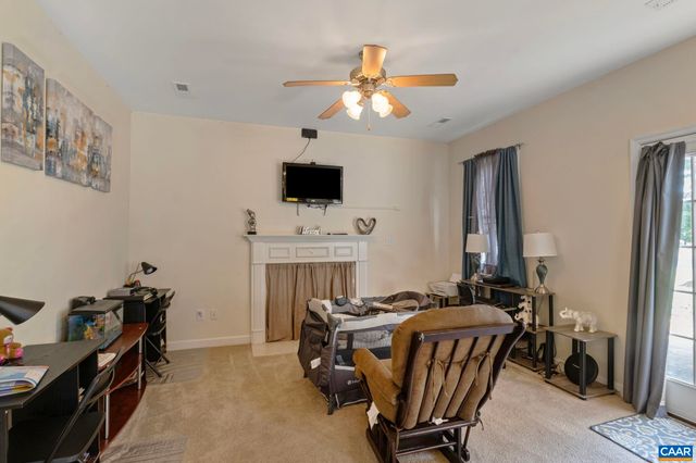 132 SAINT ANDREWS ST, Zion Crossroads, VA 22942