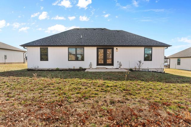 561 Fox Creek Road, Rogersville, MO 65742