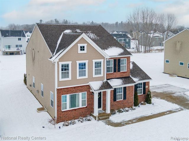 7025 Marigold Court, Grand Blanc, MI 48439