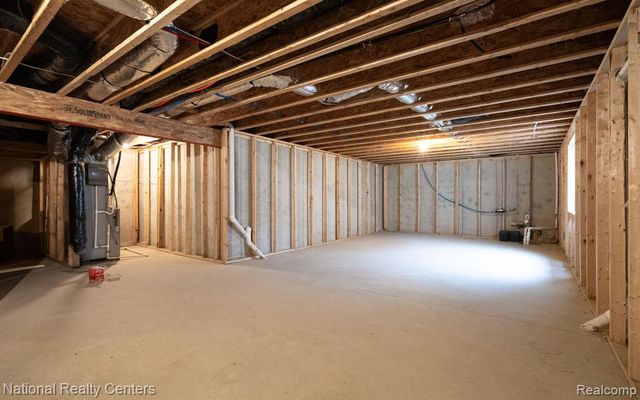 7025 Marigold Court, Grand Blanc, MI 48439