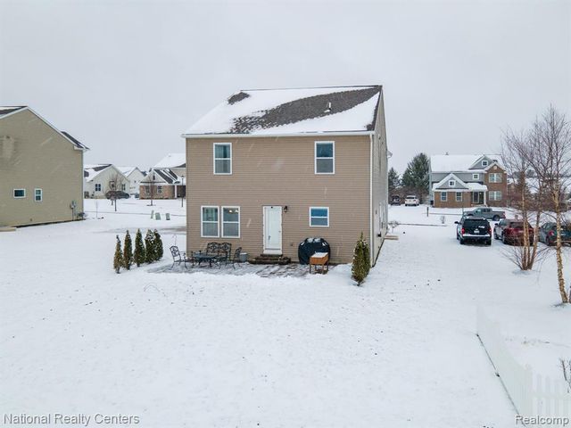 7025 Marigold Court, Grand Blanc, MI 48439