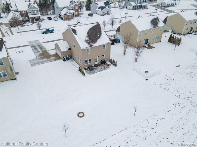 7025 Marigold Court, Grand Blanc, MI 48439