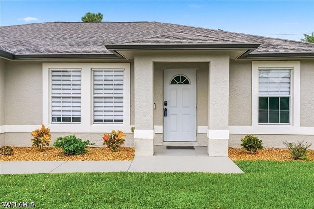 5217 3rd ST W, Lehigh Acres, FL 33971