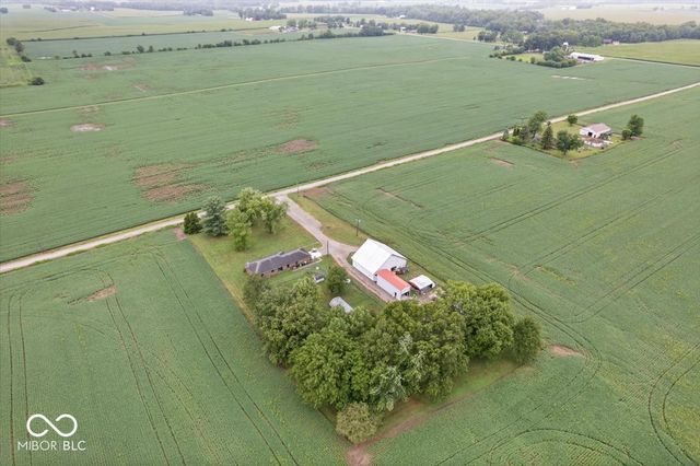 11546 N Shelby 300 W, New Palestine, IN 46163