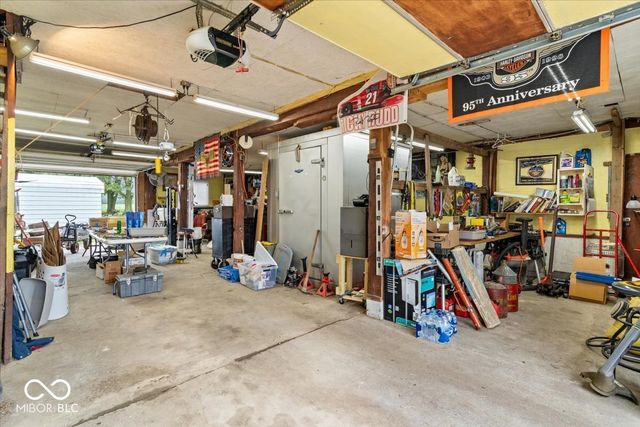 11546 N Shelby 300 W, New Palestine, IN 46163