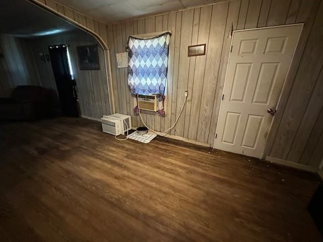 12074 S 1600 Road, Nevada, MO 64772