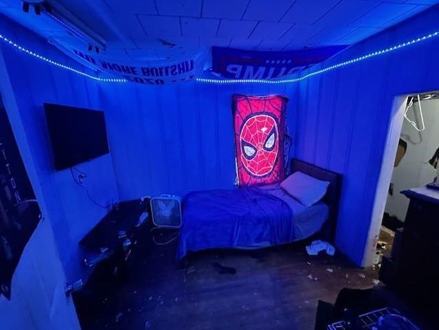 12074 S 1600 Road, Nevada, MO 64772