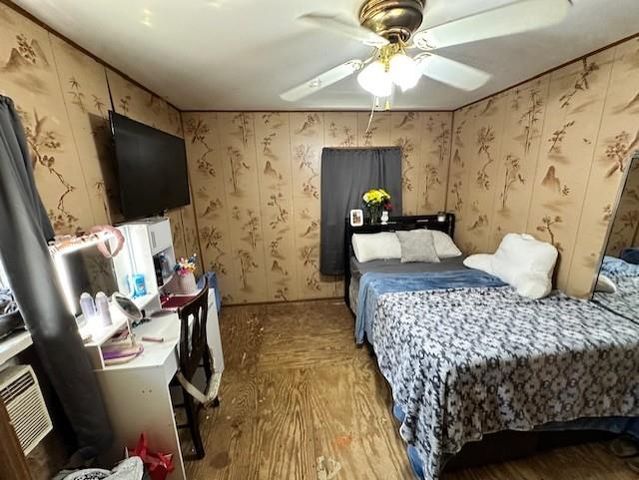 12074 S 1600 Road, Nevada, MO 64772