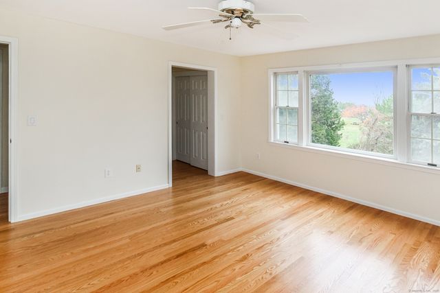 107 Benson Place, Fairfield, CT 06824