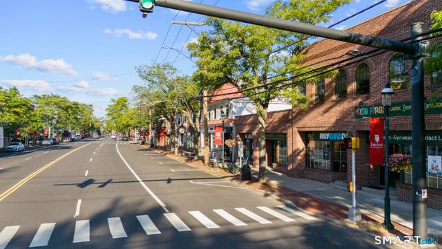 107 Benson Place, Fairfield, CT 06824