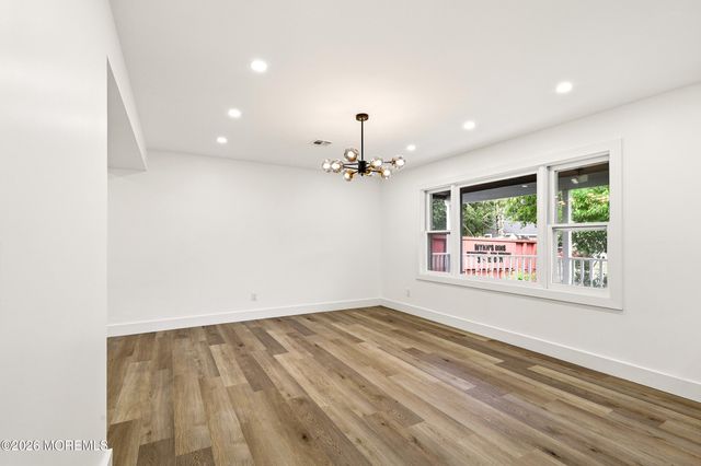 462 Champlain Street, Toms River, NJ 08757