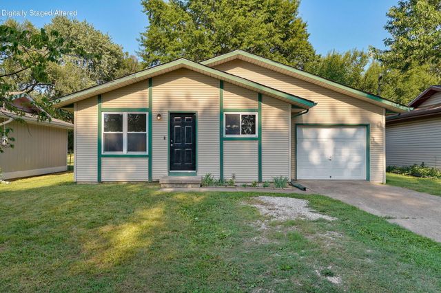 2728 N Summit Avenue, Springfield, MO 65803