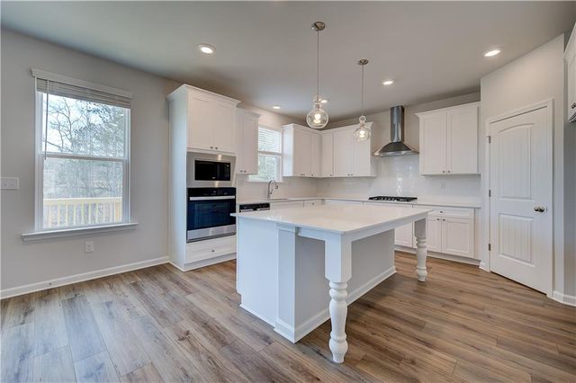2464 Dixon Place, Lawrenceville, GA 30045