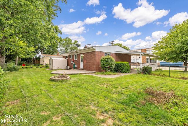 22407 Saint Joan Street, Saint Clair Shores, MI 48080