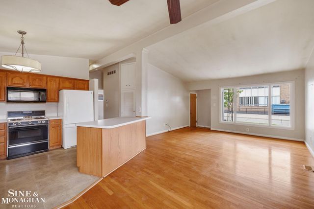 22407 Saint Joan Street, Saint Clair Shores, MI 48080