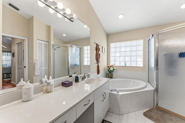 1352 E Fairfax Cir Circle E, Boynton Beach, FL 33436