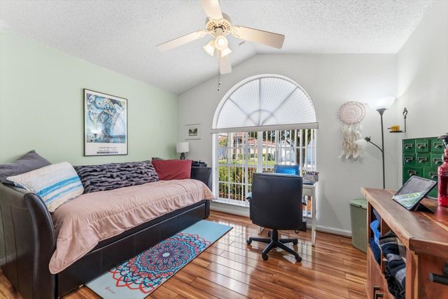 1352 E Fairfax Cir Circle E, Boynton Beach, FL 33436