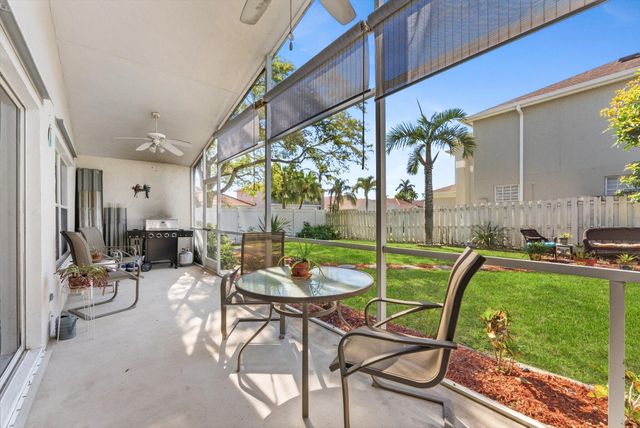 1352 E Fairfax Cir Circle E, Boynton Beach, FL 33436