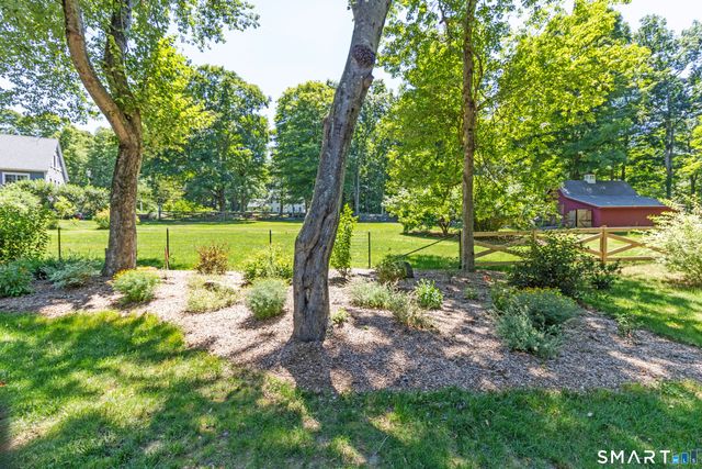 3 Beebe Road, East Haddam, CT 06423