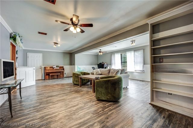 8415 N Hwy 59, Van Buren, AR 72956