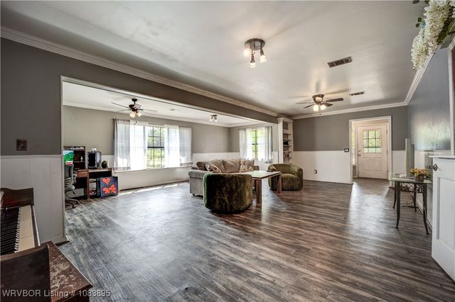 8415 N Hwy 59, Van Buren, AR 72956