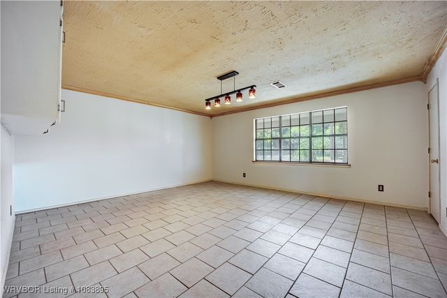 8415 N Hwy 59, Van Buren, AR 72956