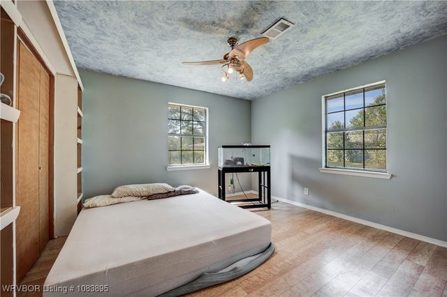 8415 N Hwy 59, Van Buren, AR 72956