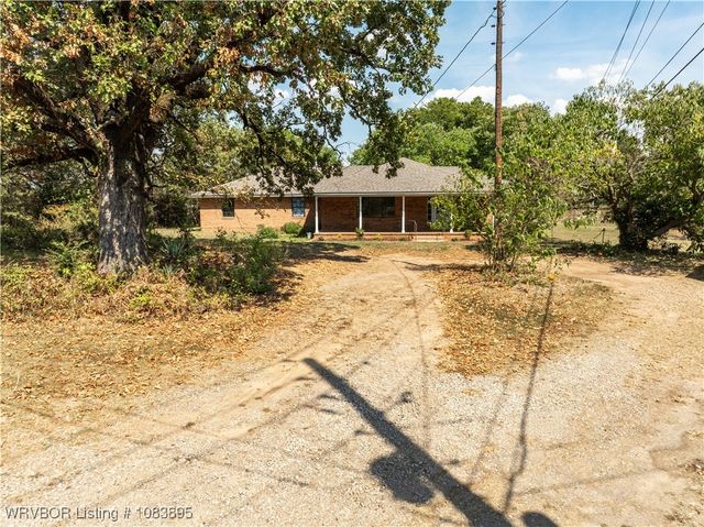 8415 N Hwy 59, Van Buren, AR 72956