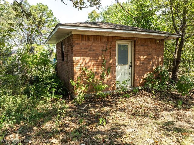 8415 N Hwy 59, Van Buren, AR 72956