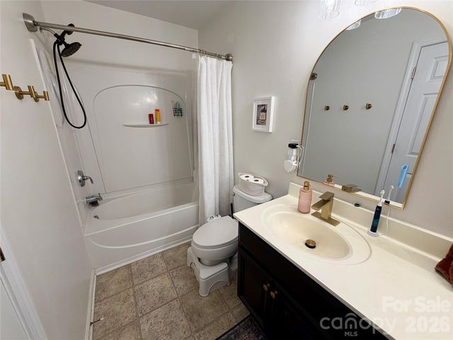 732 Rock Lake Glen, Fort Mill, SC 29715