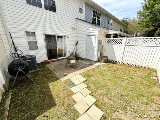 732 Rock Lake Glen, Fort Mill, SC 29715