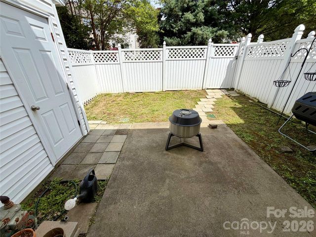 732 Rock Lake Glen, Fort Mill, SC 29715