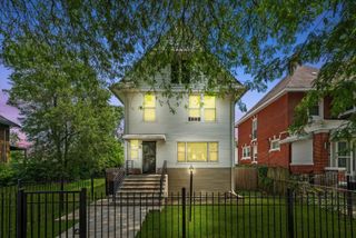 8719 S Racine Avenue, Chicago, IL 60620