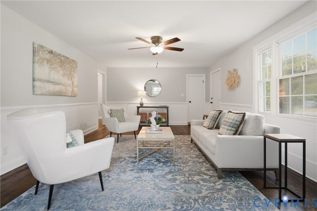 1909 Dinwiddie Ave, Hopewell, VA 23860