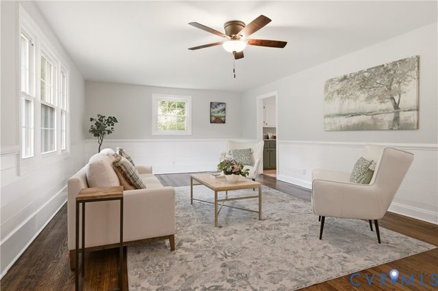 1909 Dinwiddie Ave, Hopewell, VA 23860