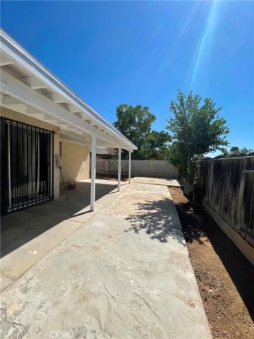 13366 Helmsdale, Moreno Valley, CA 92553