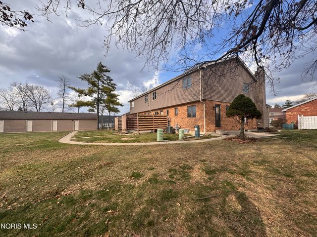 11085 Riverbend Court, 11085, Perrysburg, OH 43551