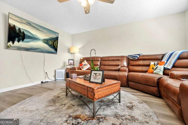 11072 Pebble Ridge Drive, Hampton, GA 30228