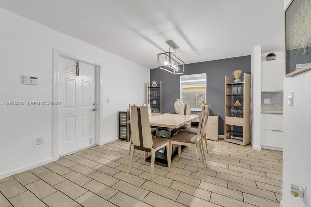 2762 NW 9th Ct, Fort Lauderdale, FL 33311