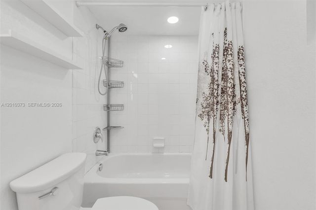 2762 NW 9th Ct, Fort Lauderdale, FL 33311