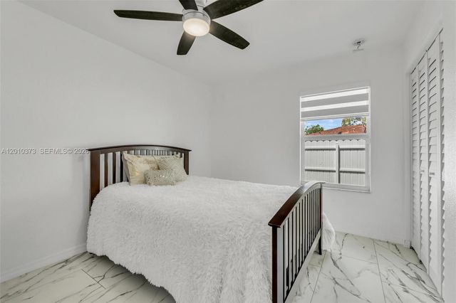 2762 NW 9th Ct, Fort Lauderdale, FL 33311