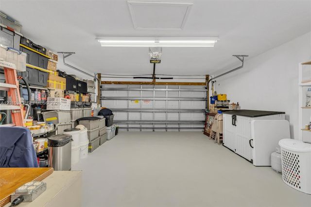2762 NW 9th Ct, Fort Lauderdale, FL 33311