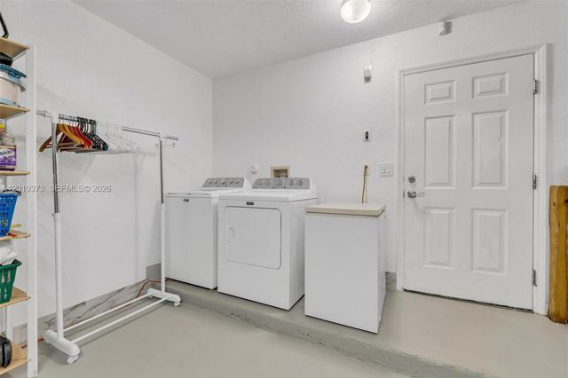 2762 NW 9th Ct, Fort Lauderdale, FL 33311