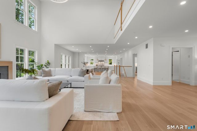 102 Silver Ridge Road, New Canaan, CT 06840