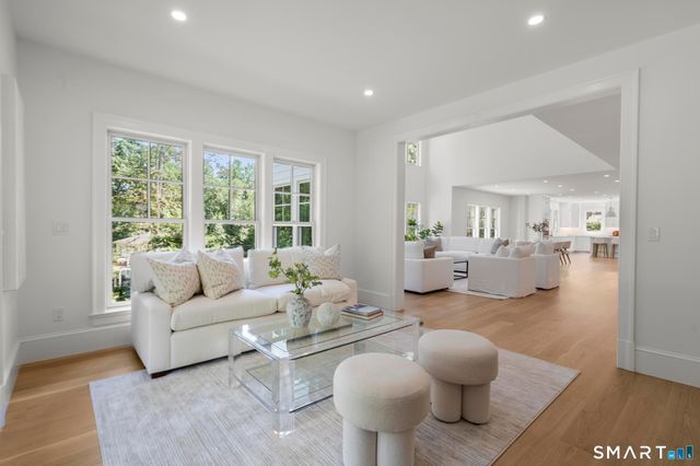 102 Silver Ridge Road, New Canaan, CT 06840