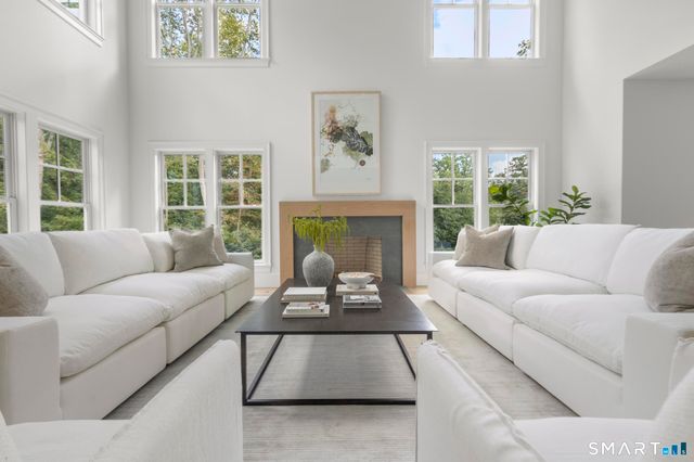 102 Silver Ridge Road, New Canaan, CT 06840