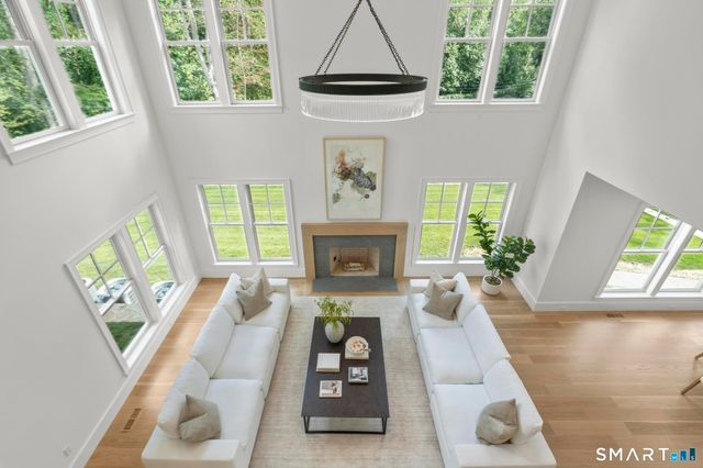 102 Silver Ridge Road, New Canaan, CT 06840