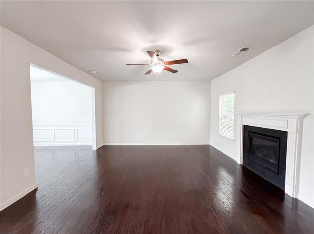 359 Holbrook Drive, Dallas, GA 30132