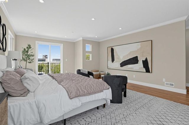7026 Devon Way, Berkeley, CA 94705